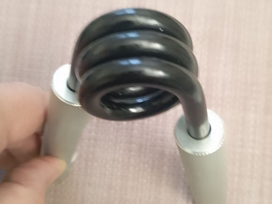 Эспандер кистевой Heavy Grip 300 LBS, original.