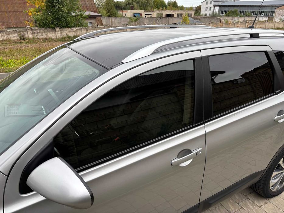 Продам власний Nissan Qashqai+2 2009