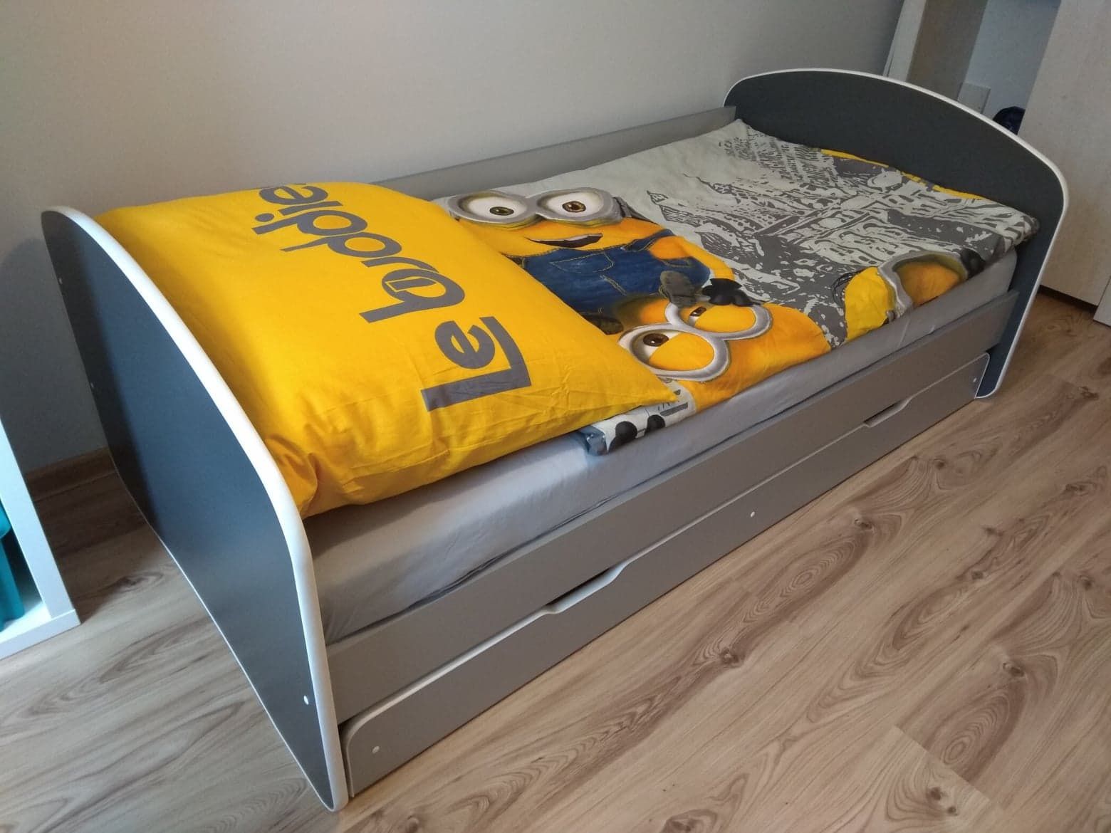 Łóżko dziecięce młodzieżowe 180x90 cm z materacem Stan Bardzo Dobry