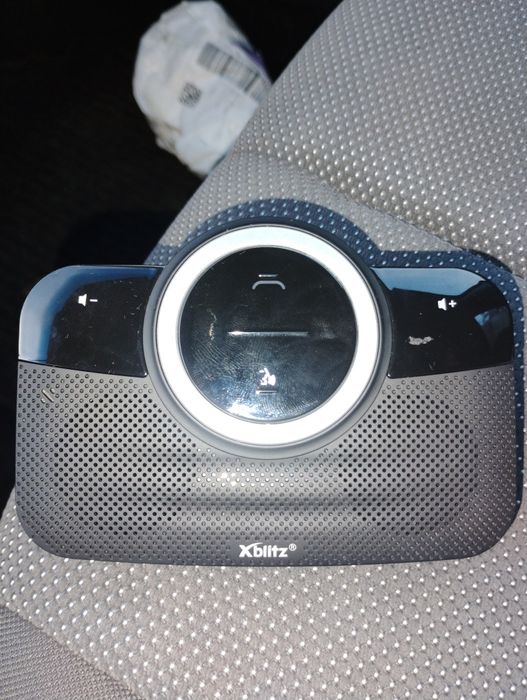 Xblitz zestaw głośnomówiący do auta