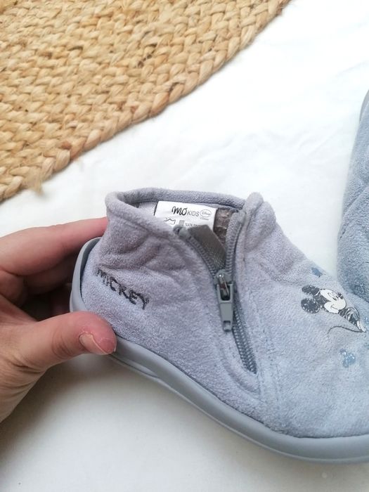 Botas Quentinhas do Mickey