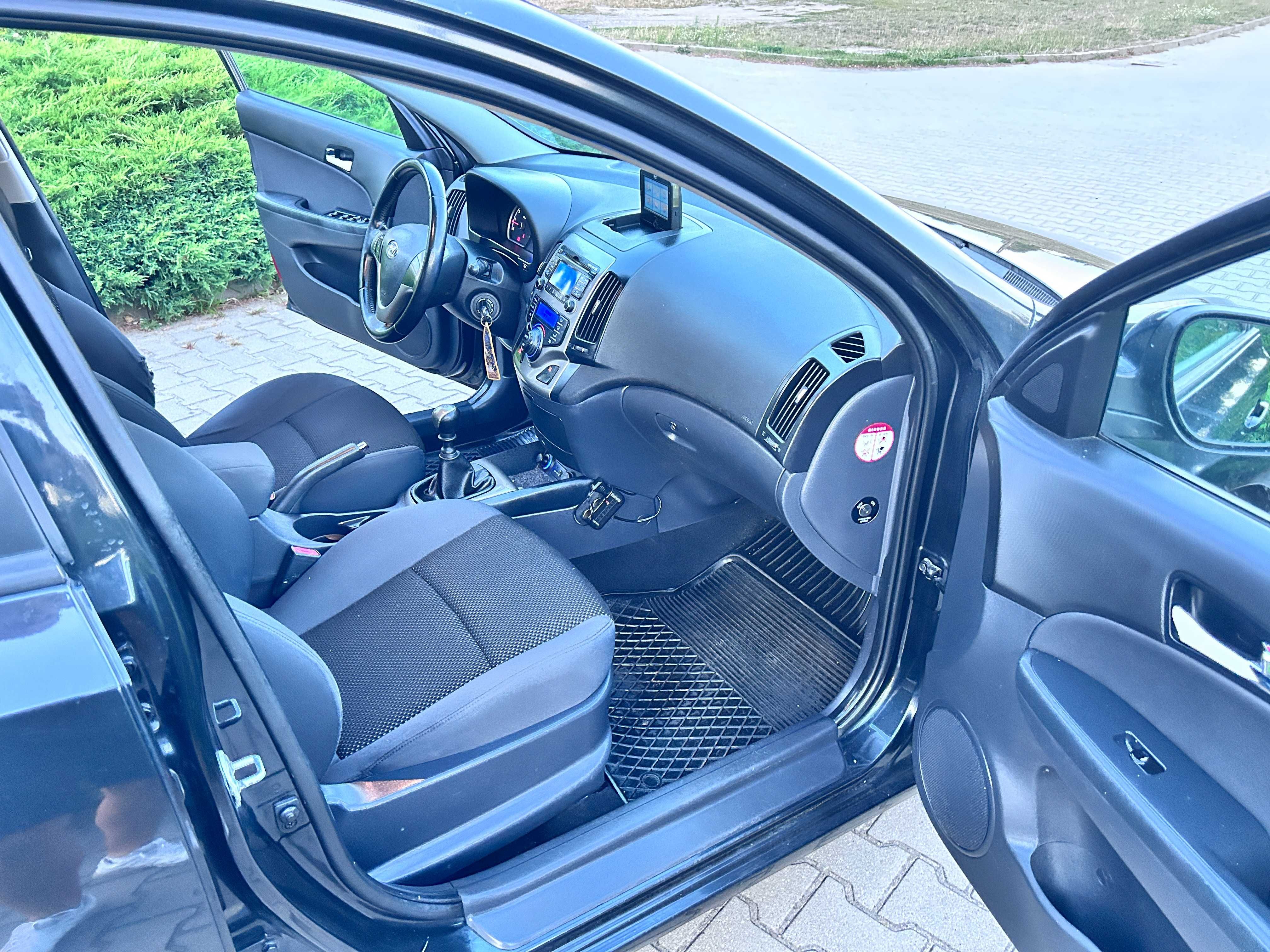 Hyundai i30 Klimatronik Nawigacja