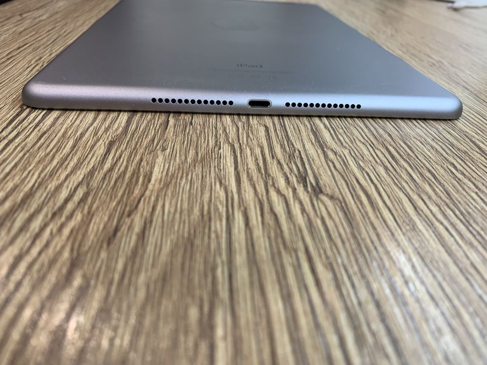 Планшет iPad