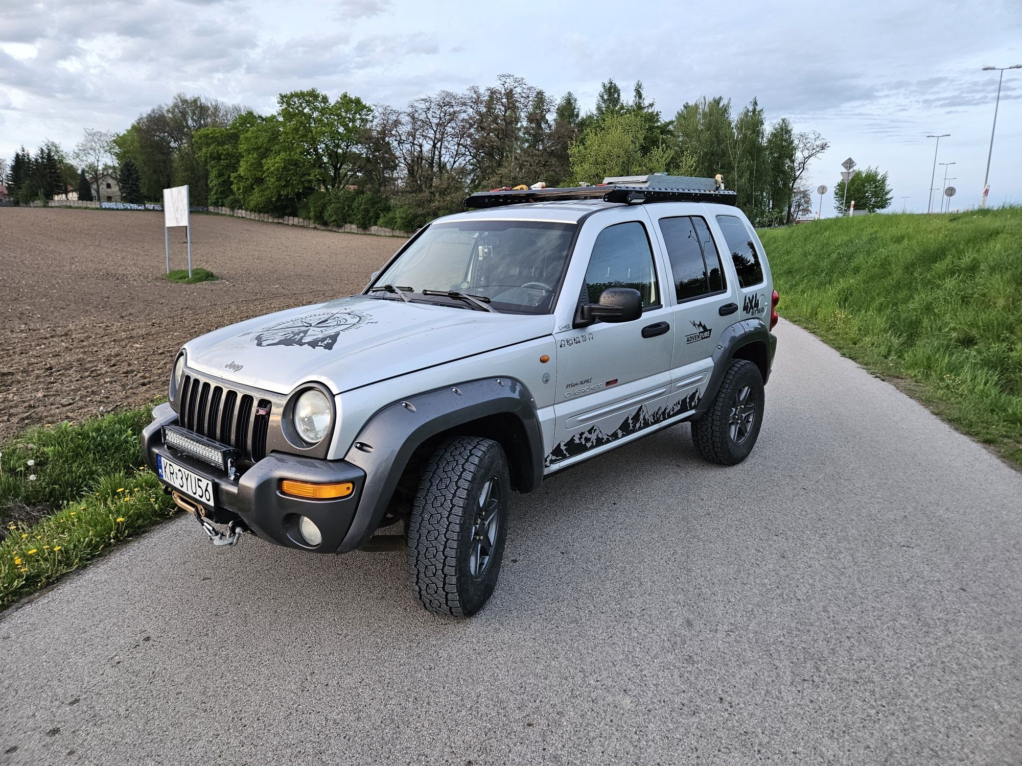 JEEP Liberty/CHerokee KJ 2.8 CRD RIVER EDITION - 2003r.