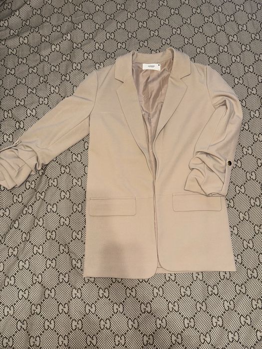 Продам піджак жіночий