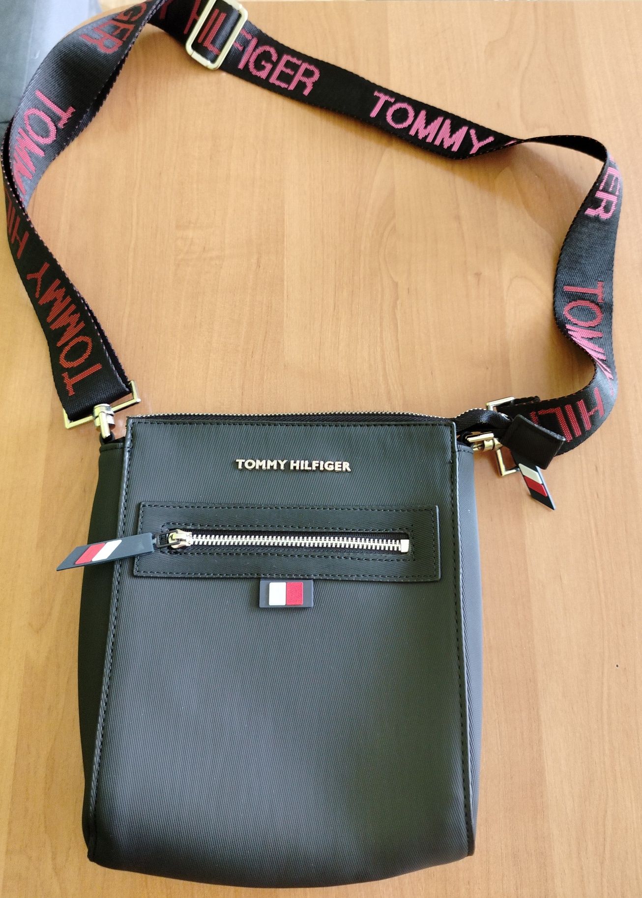 Nowa Torebka Tommy Hilfiger czarna
