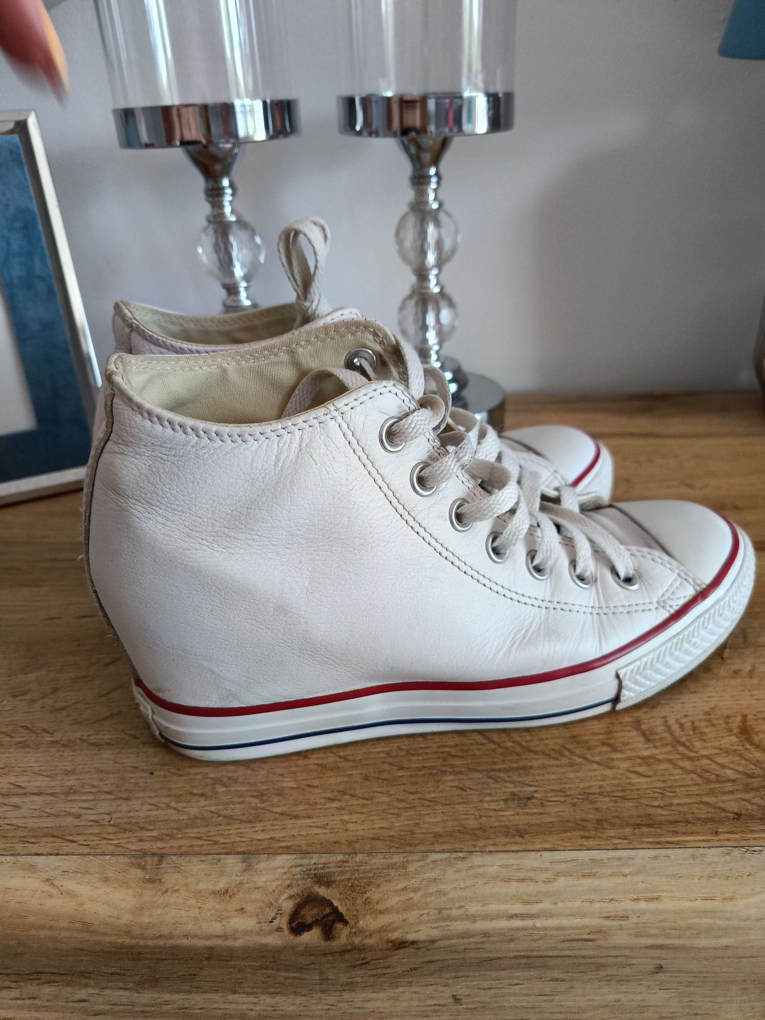 Trampki all Star Converse koturn 40 białe skórzane