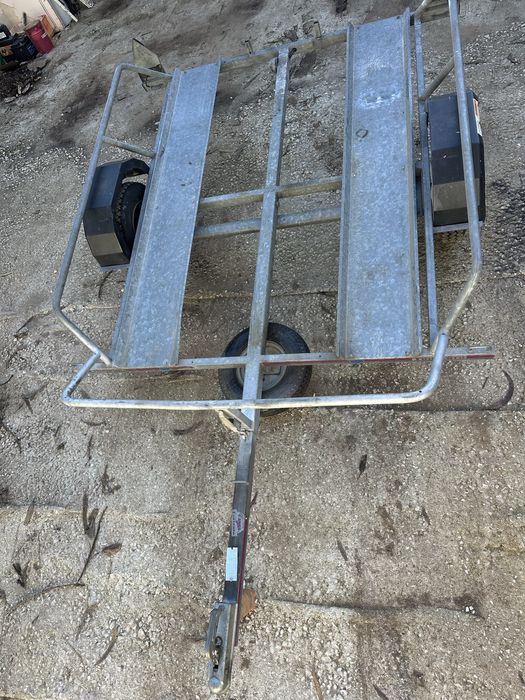 Reboque / atrelado moto 4