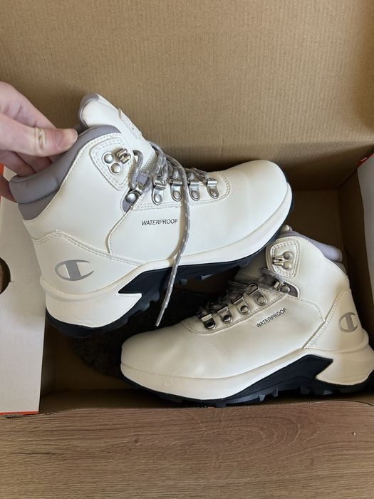 Черевики кросівки