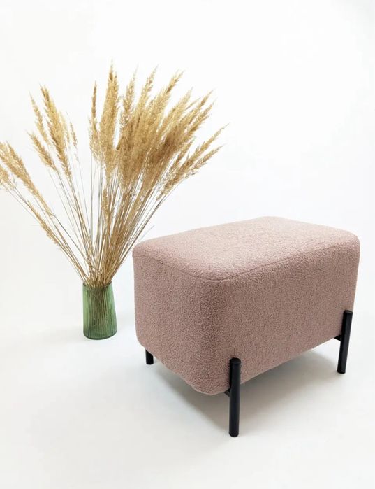 Квадратний мʼякий пуф | Пуф на ніжках