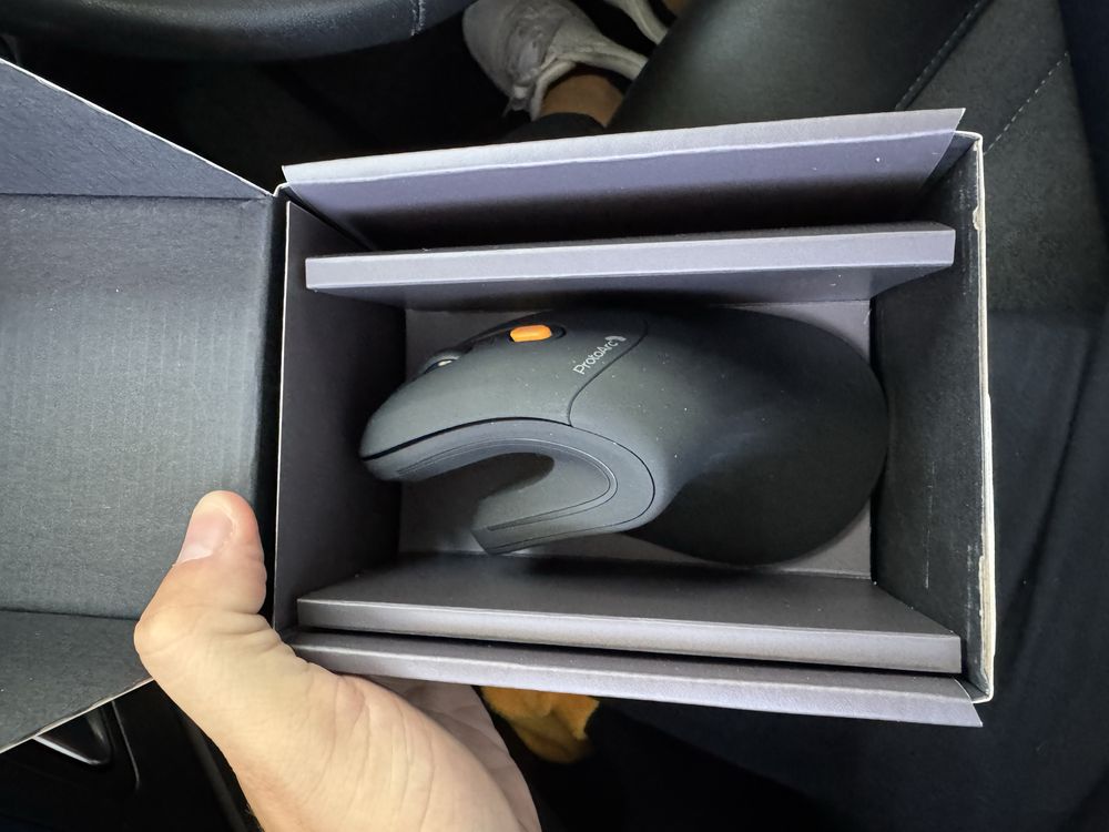 Rato ergonomico EM11 NL
