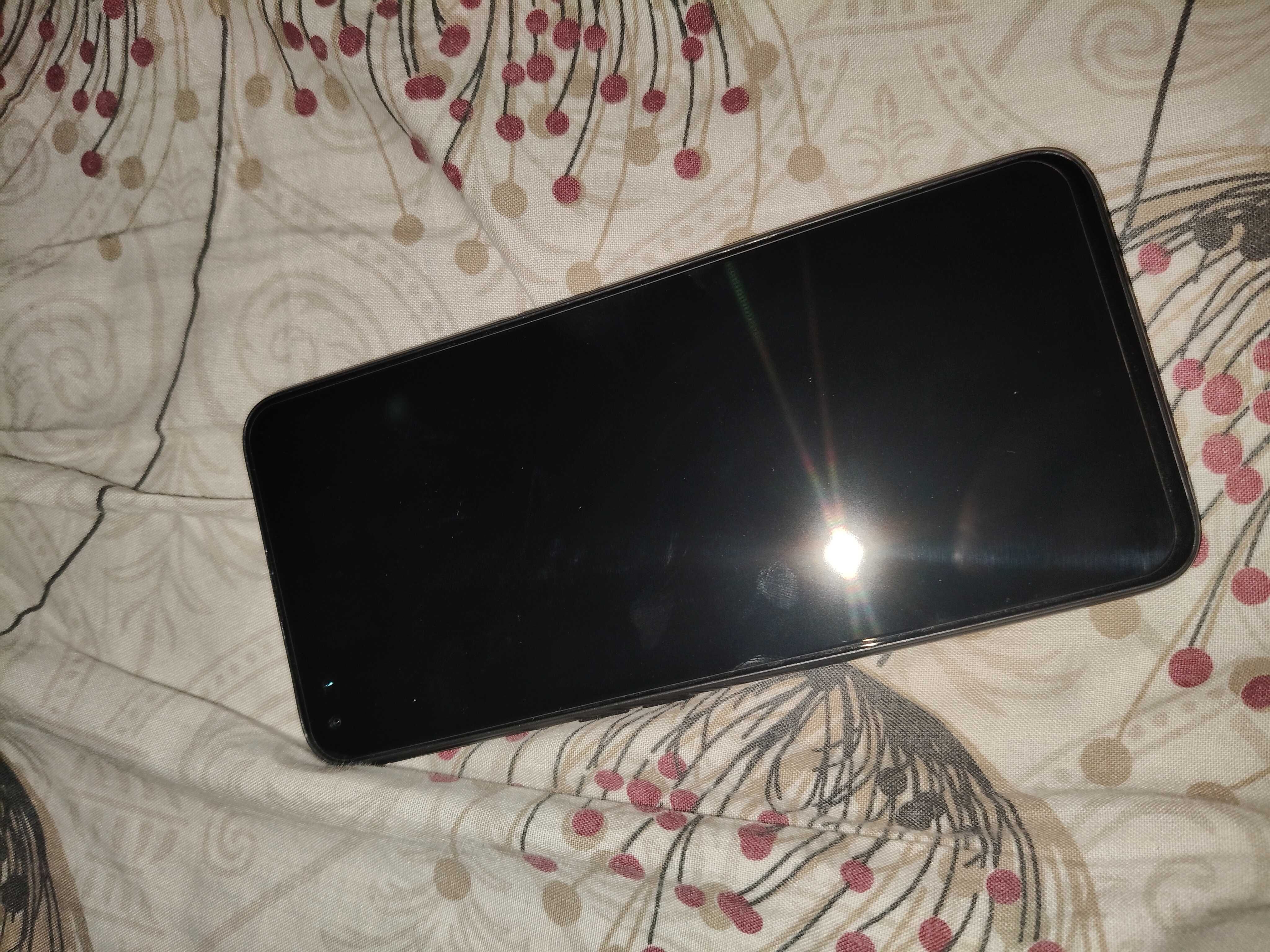 Sprzedaję Realme 6 pro