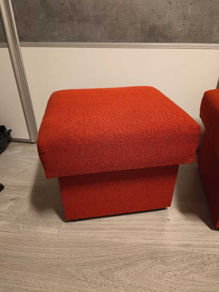 Pufy czerwone komplet