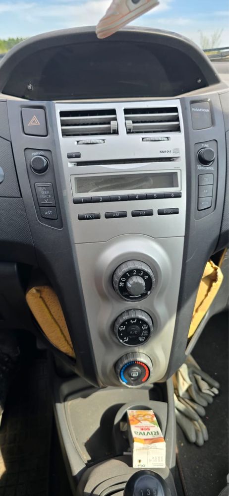 Toyota Yaris 1.0
