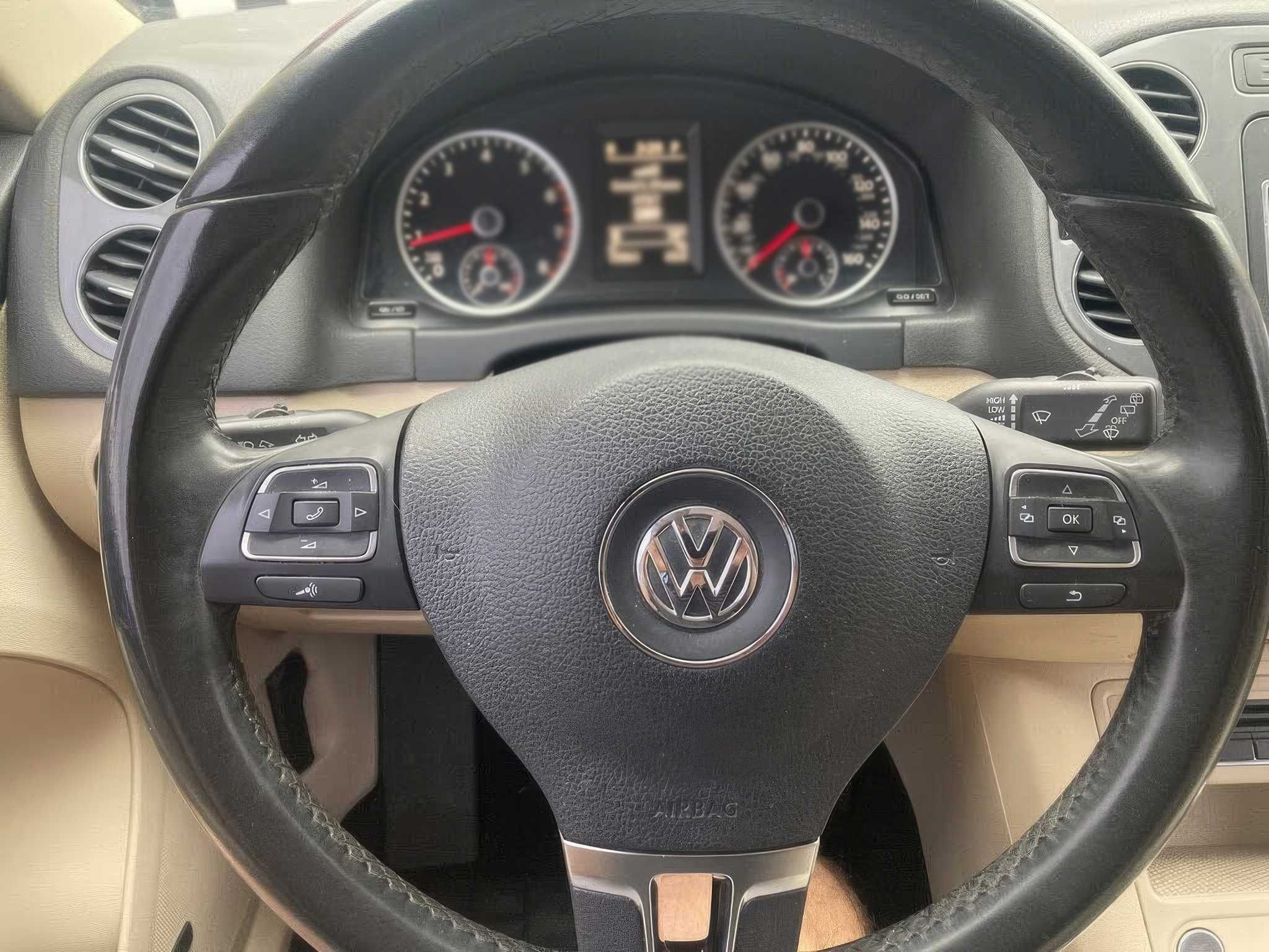 2014 Volkswagen Tiguan SEL