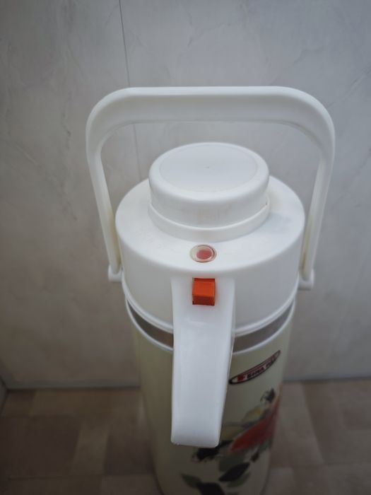 Термос со стеклянной колбой