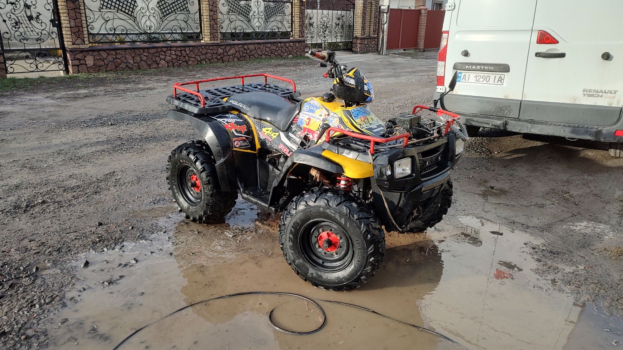 Квадроцикл Поларіс Polaris 700 sportsman