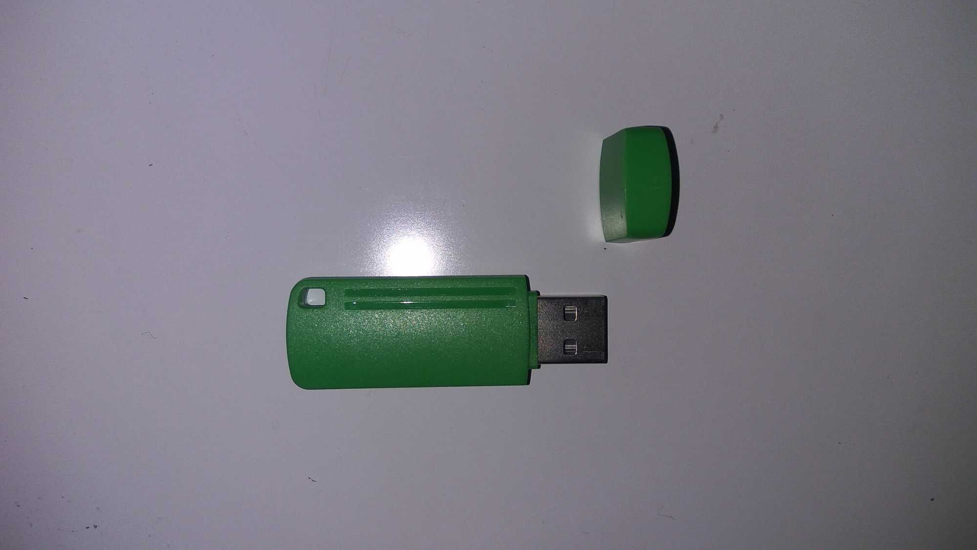 Флеш пам'ять USB KEXIN 16 GB зелена