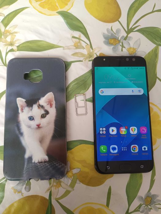 ASUS ZenFone 4 selfie pro