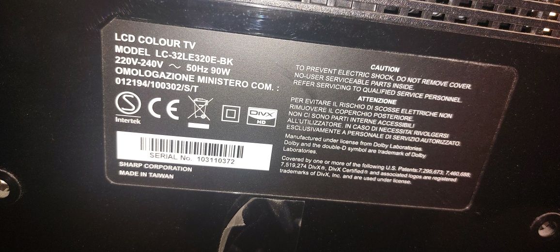 TV Scharp LC32LE320E-BK