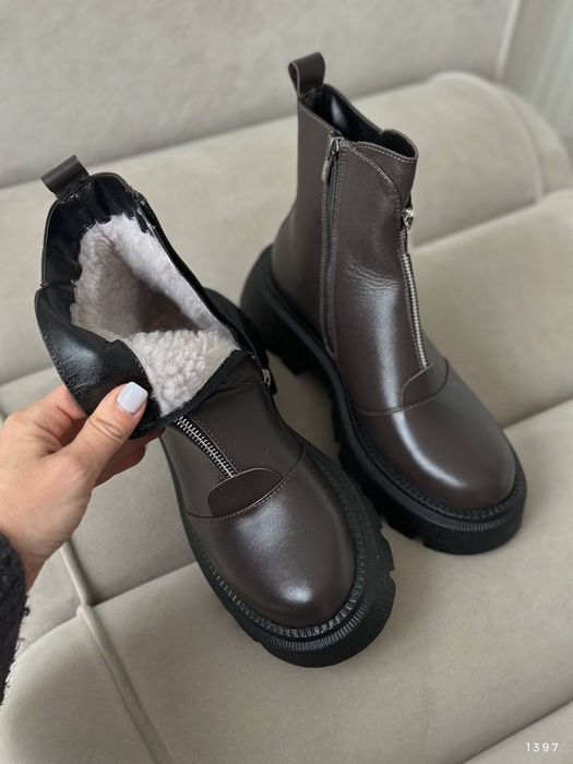 Зимові черевики жіночі