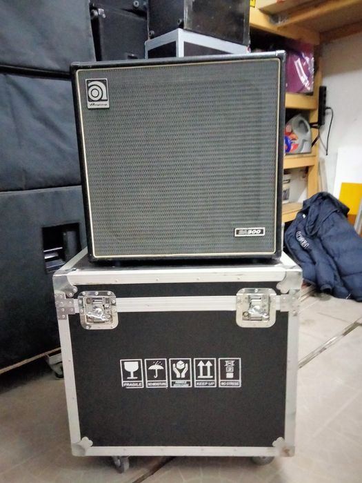 Басове комбо Ampeg BA300-210