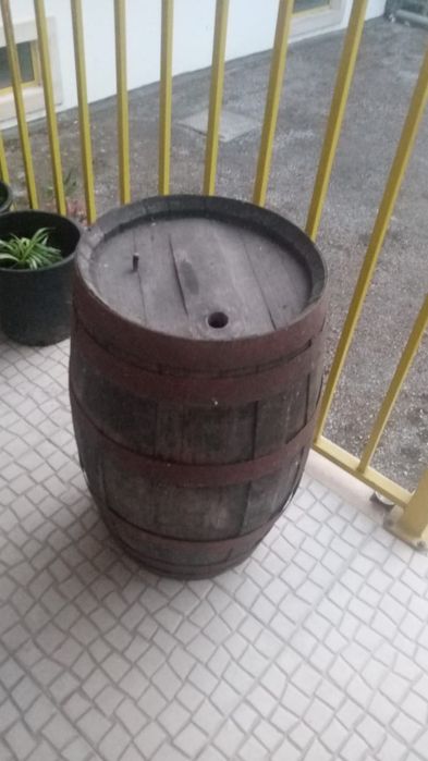 Vendo Barril para restaurar