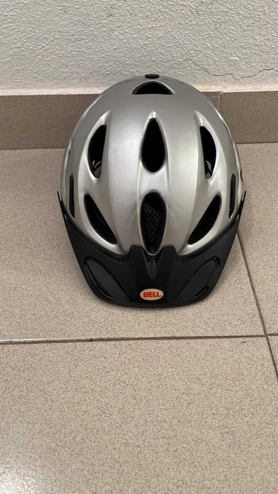 1 capacete decathlon tamanho L 54-61 cm