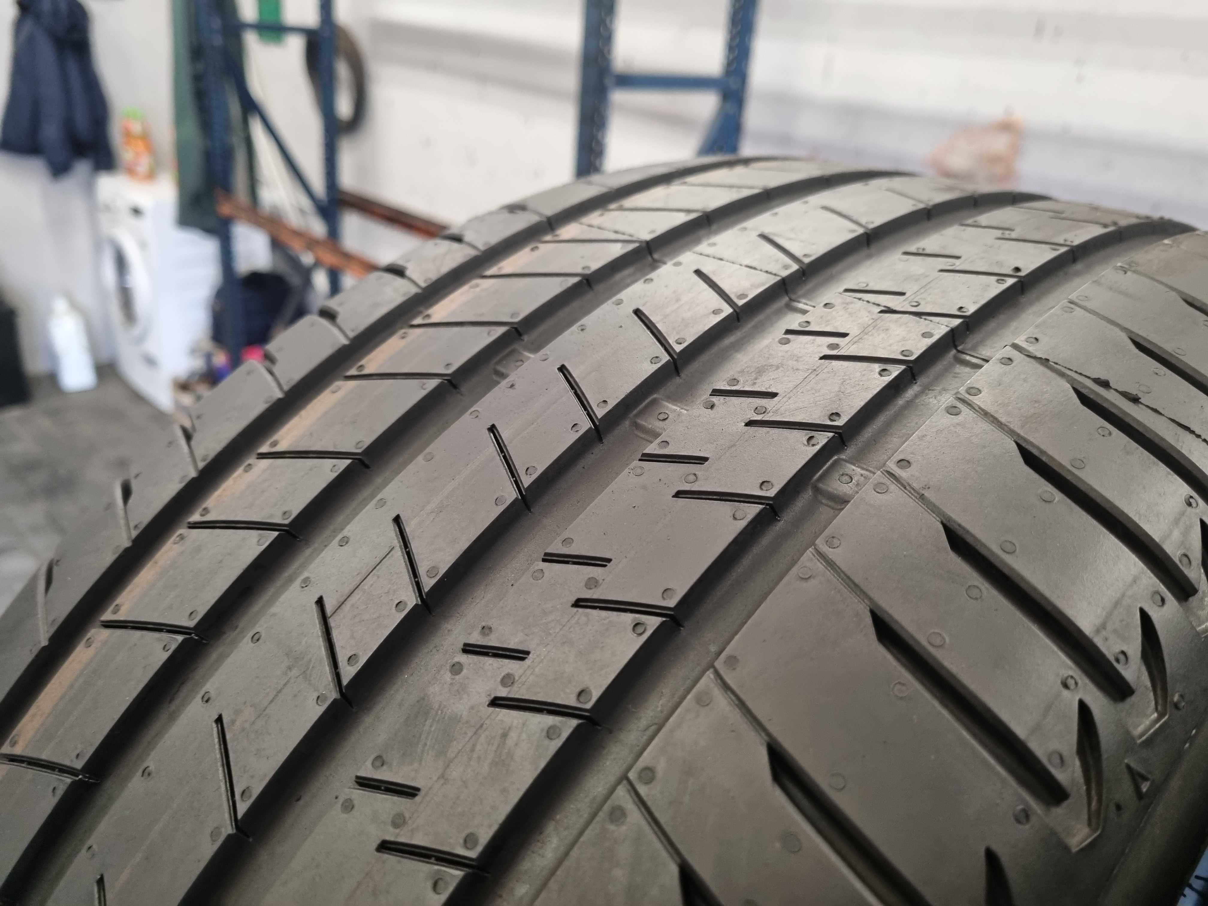 275/40/20 106W Bridgestone Alenza 001* RSC RFT DEMO PARA OPON 2SZT