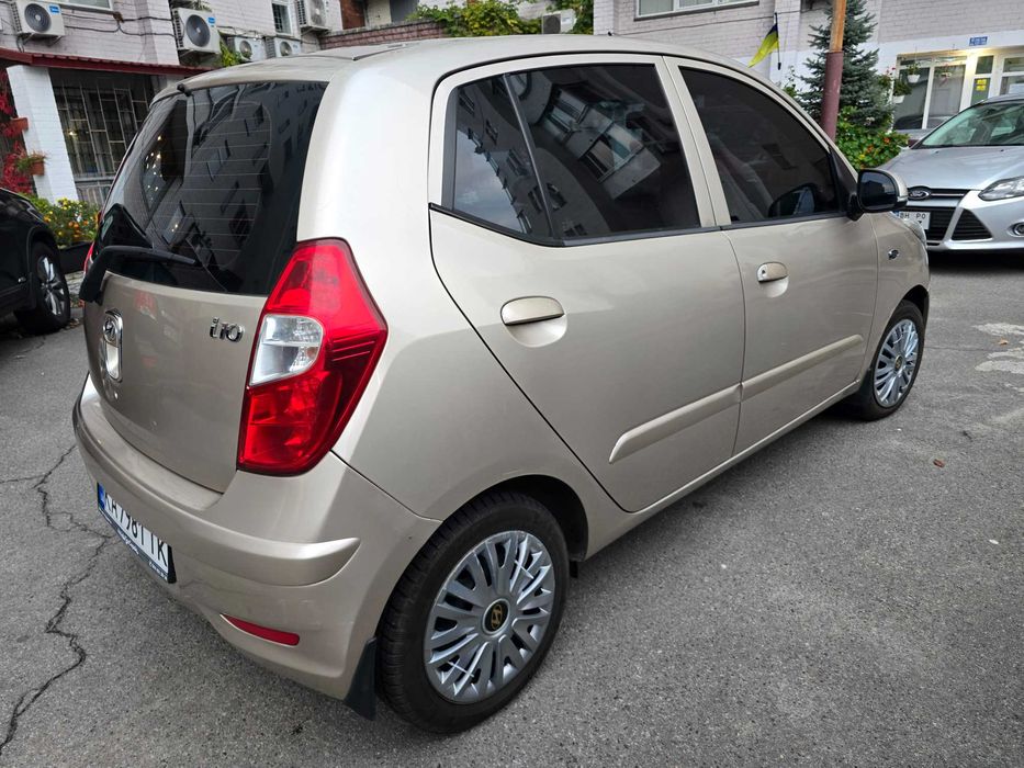Hyundai i10 2011