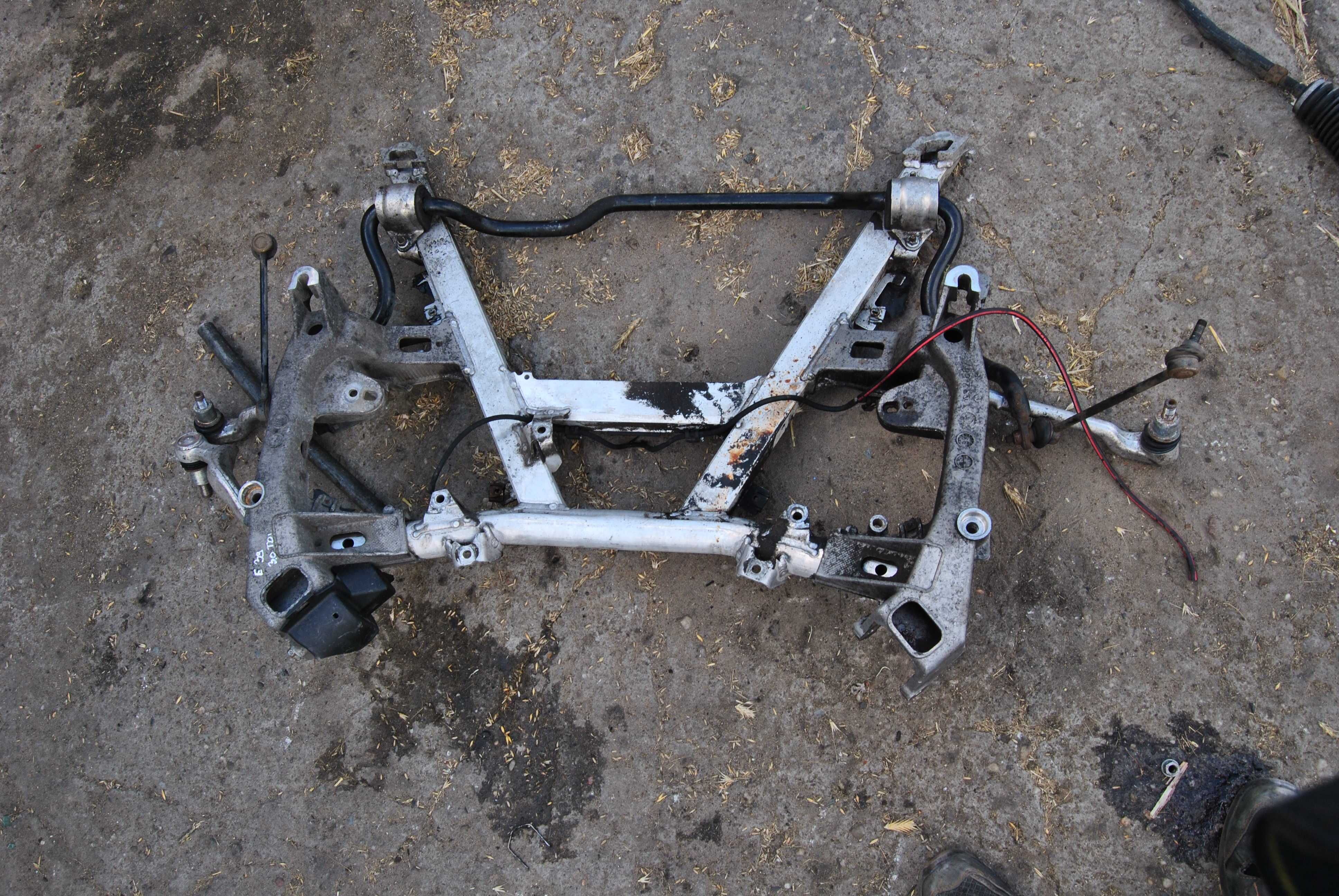 Sanki kołyska przód BMW e39 3.0