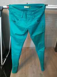 spodnie jeans jeansowe kupione w sklepie cross r. xs r. 34 chillis