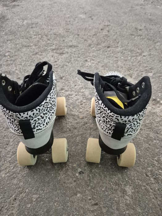 Patins de 4 rodas