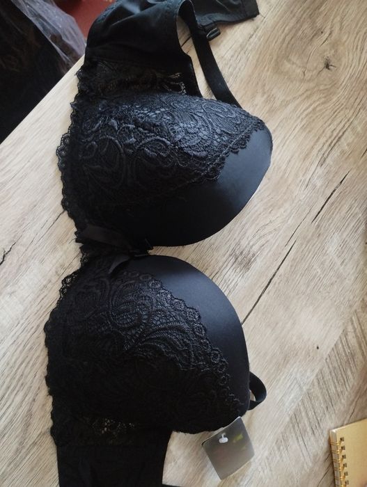 Жіноча білизна колір чорний