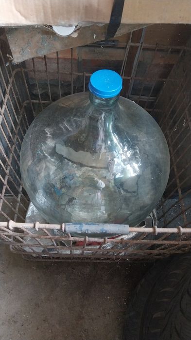 Sprzedam butle do wina