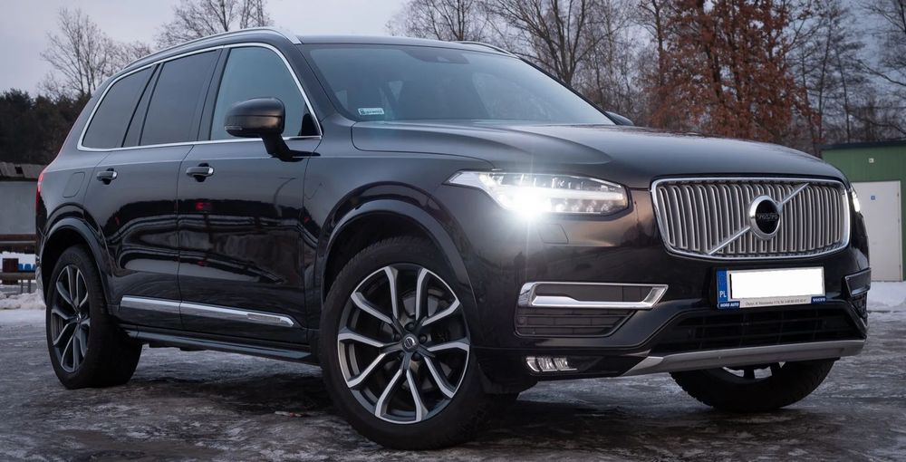 Volvo XC 90 Volvo XC90 D5 AWD 2.0 Inscription 7 osób