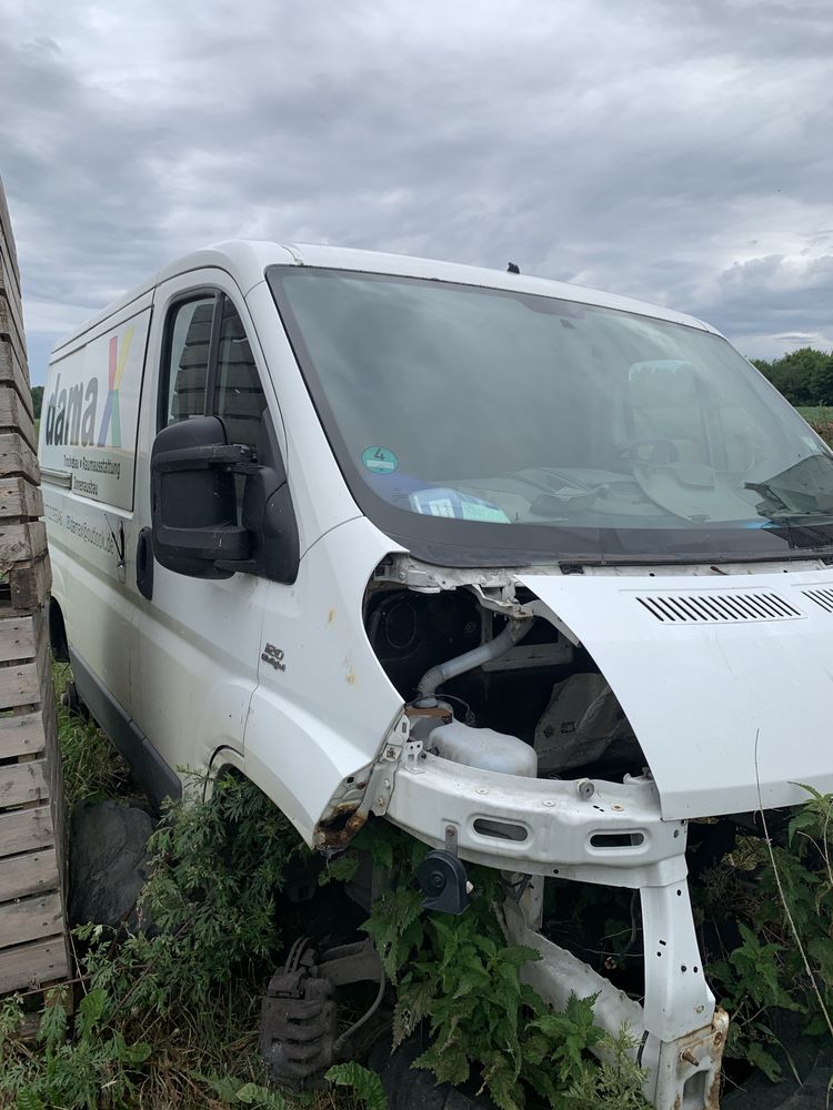 Fiat dukato uszkodzony karoseria
