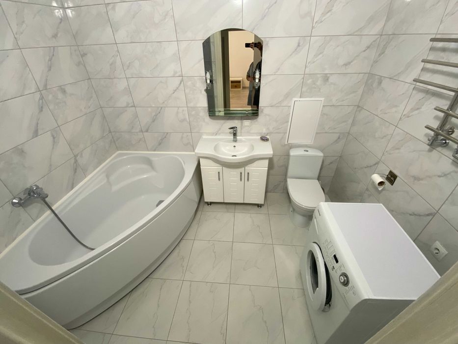 Справді Простора та Якісна Двушка В НБ біля Озера VS  ID: 39011