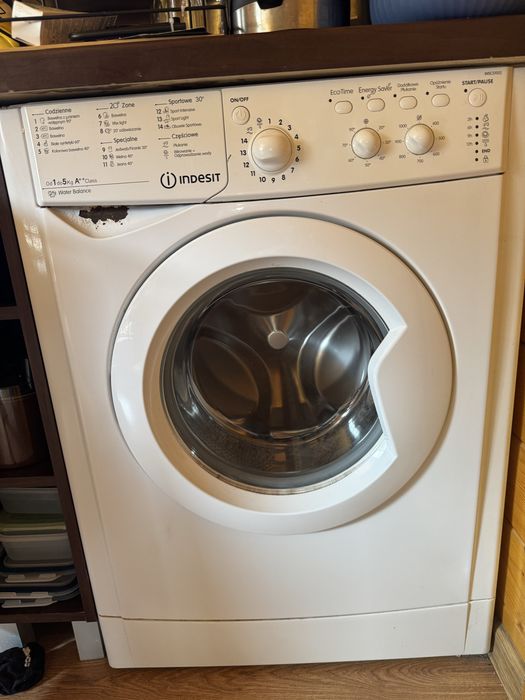 Pralka Indesit IWSC51052 na czesci