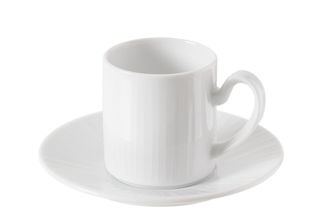 6 Chávenas café com pires

Em óptimo estado