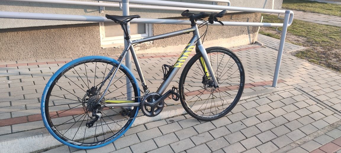 Canyon roadlite 6