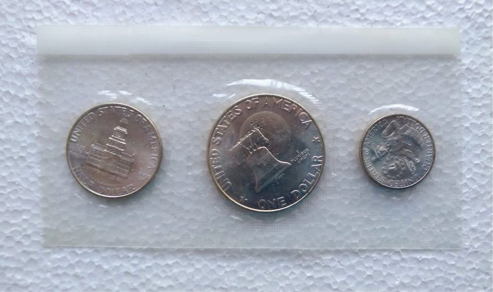 Сет срібних монет США 1976 р.: 25, 50 центів, 1 долар