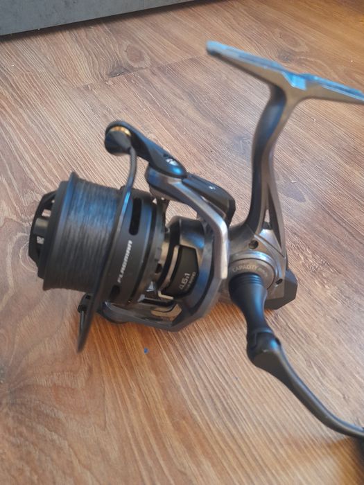 Kołowrotek flagman legend feeder 4500