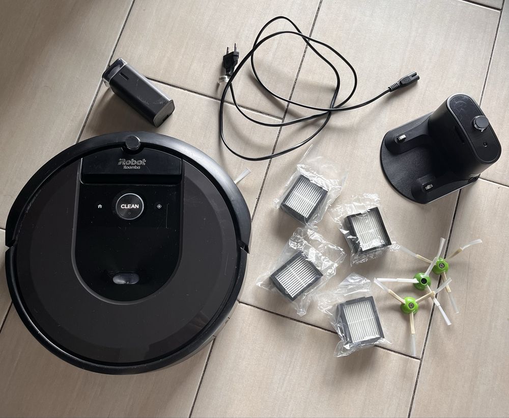 iRobot roomba i7 Vacuum