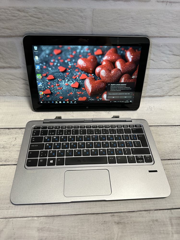 Сенсорний HP Elite x2 1011 G1 11.6’ FHD M-5Y71 8GB ОЗУ/256GB SSD r1892
