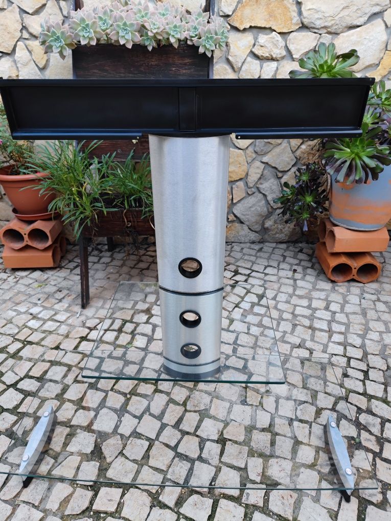 Mesa em vidro TV