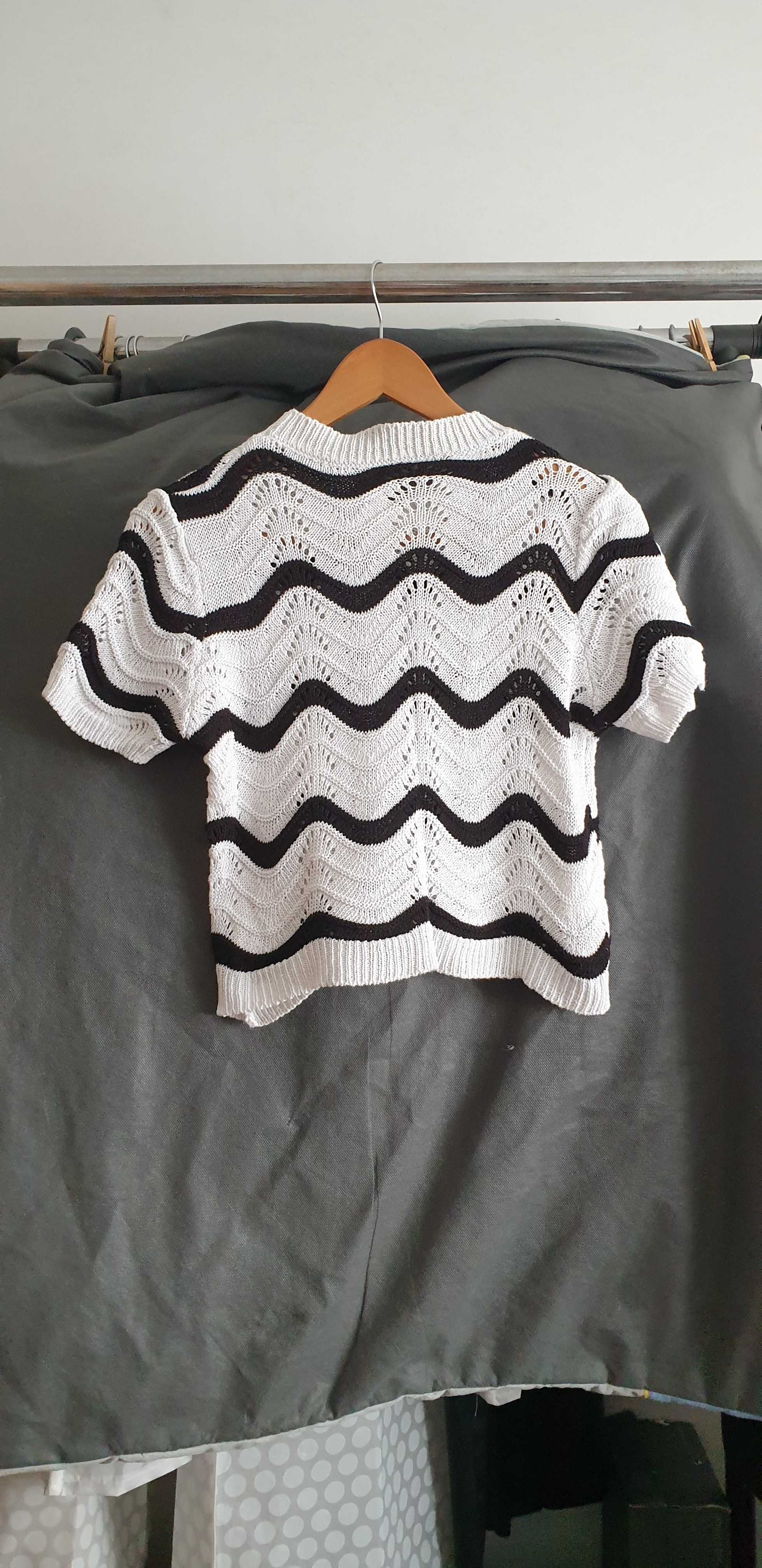 T-shirt crop em malha