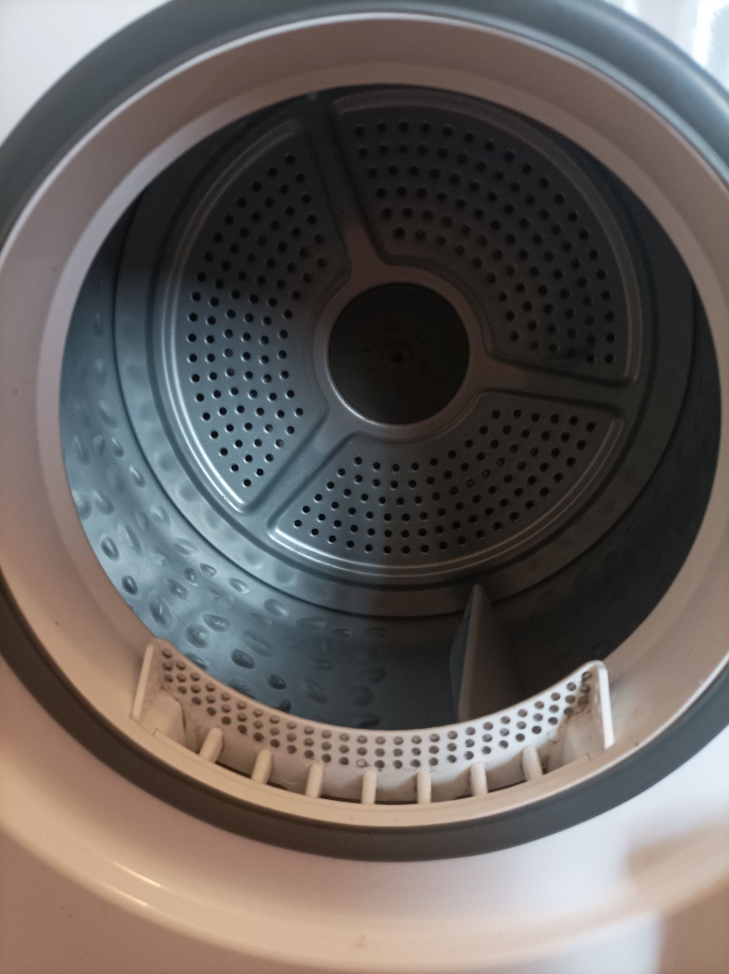Máquina de secar roupa Confortec 7 kg