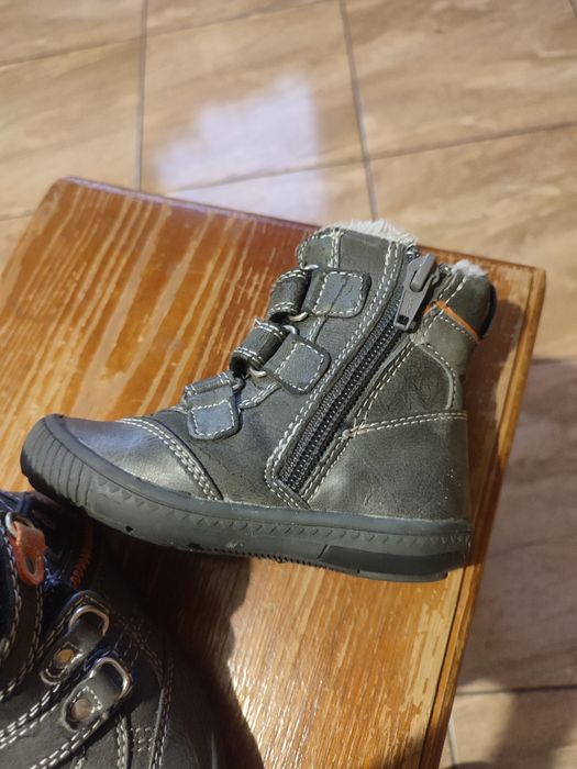 Oddam za darmo buty dziecięce