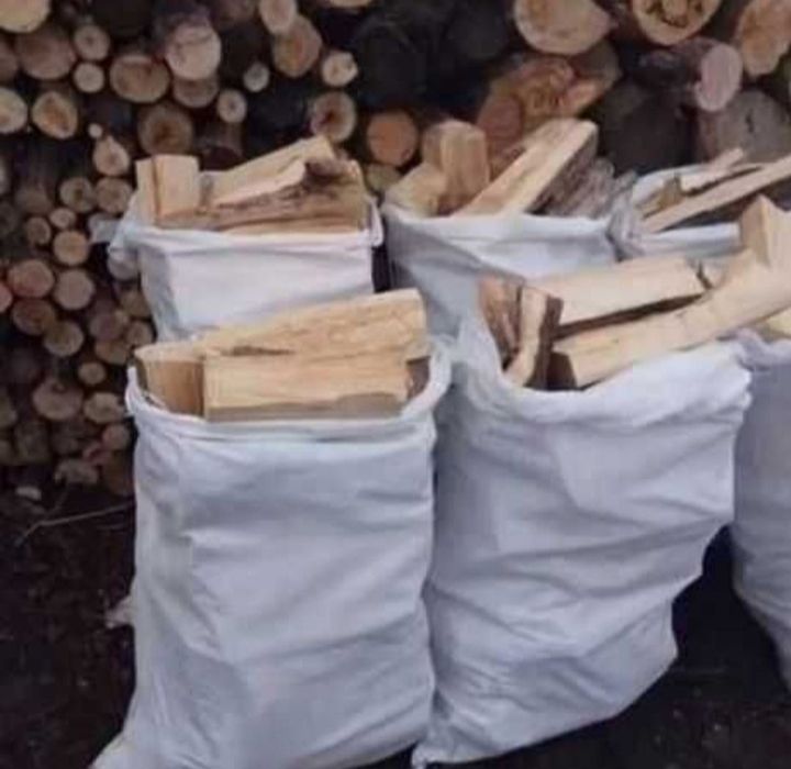 Дрова бук сухі і сирі під камін, котел, печі, дрібний і грубий покол